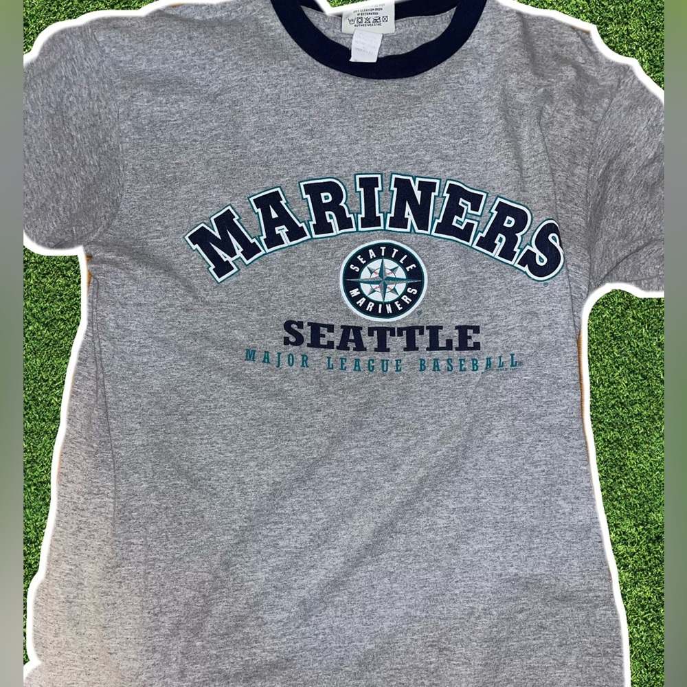 Grey Mariners Tee